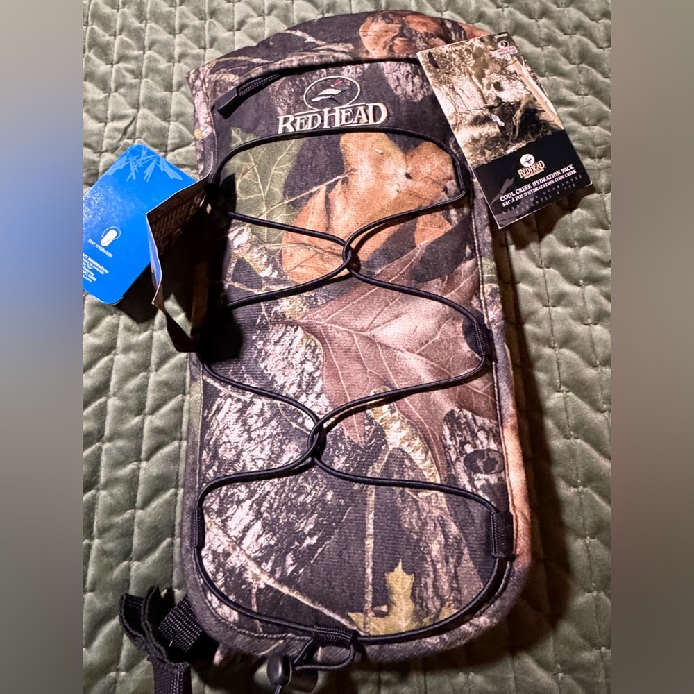 Red Head Cool Creek Hydration pack camouflage new with‎ tags